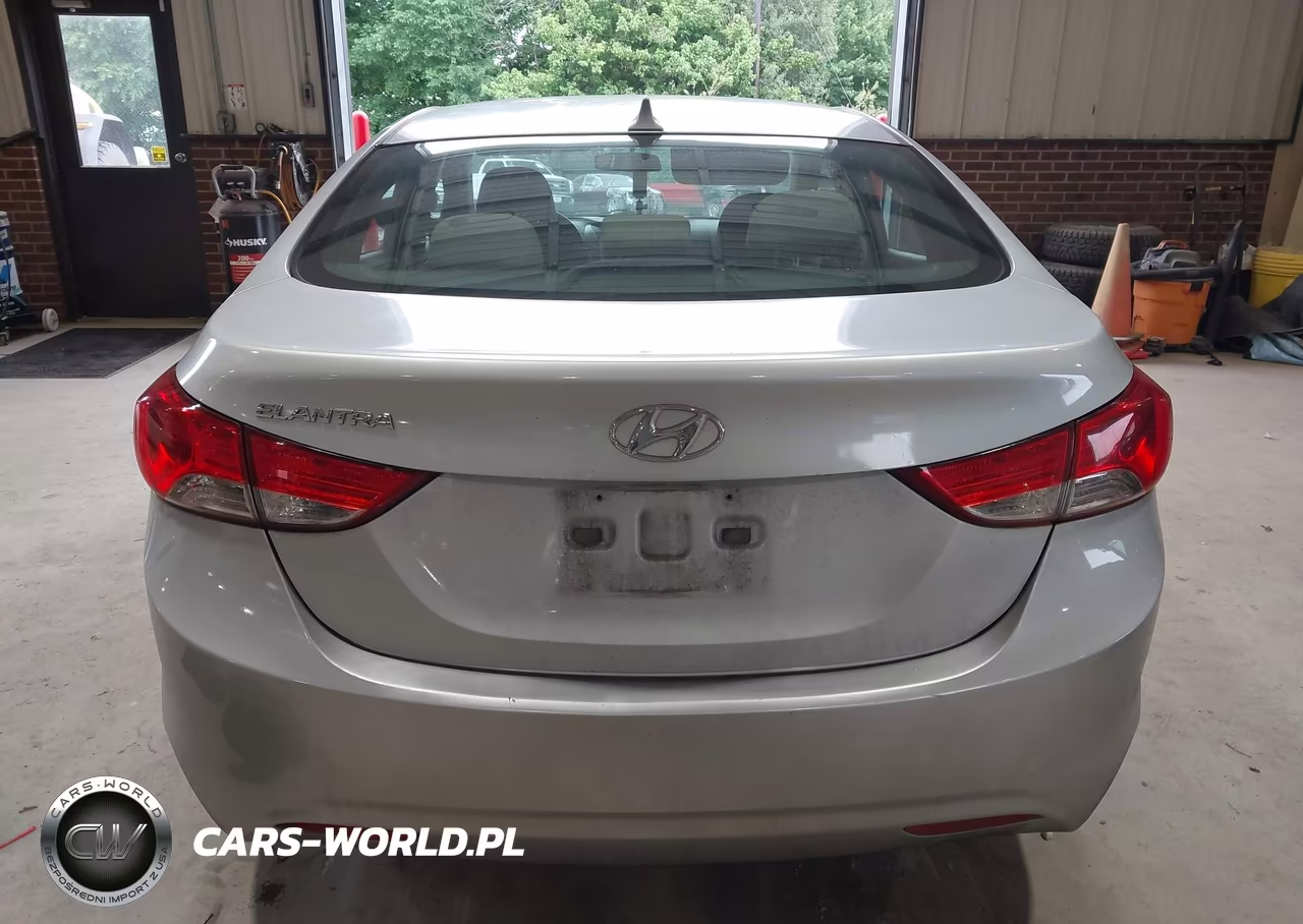 2013 Hyundai Elantra Gls VIN:5NPDH4AE2DH373853 - 16