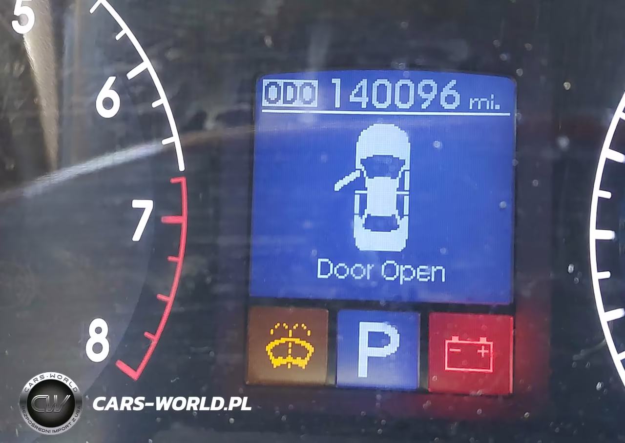 2013 Hyundai Genesis 3.8 VIN:KMHGC4DD1DU233521 - 12
