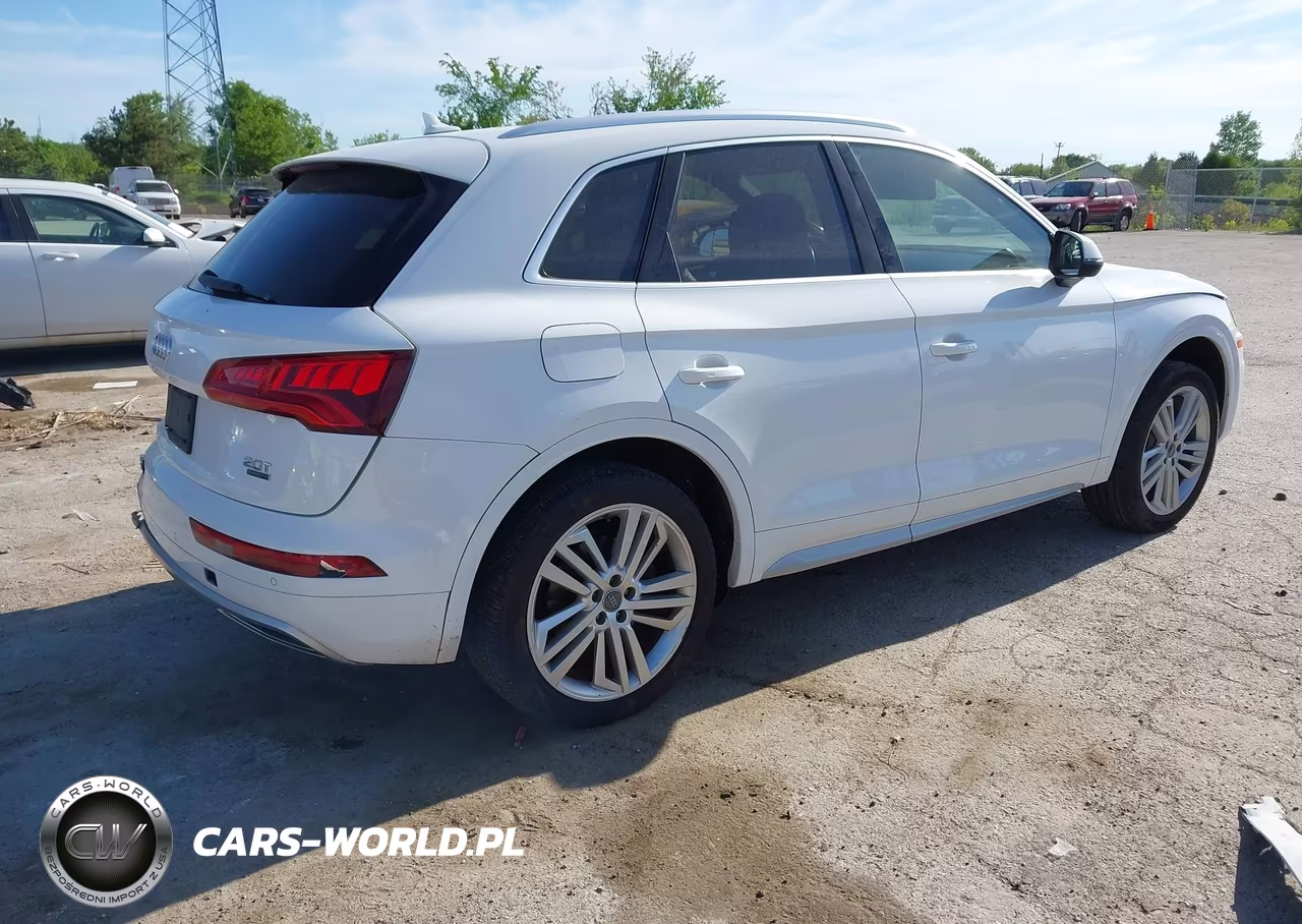 2018 Audi Q5 2.0T Premium-2.0T Tech Premium VIN:WA1BNAFYXJ2065841 - 4