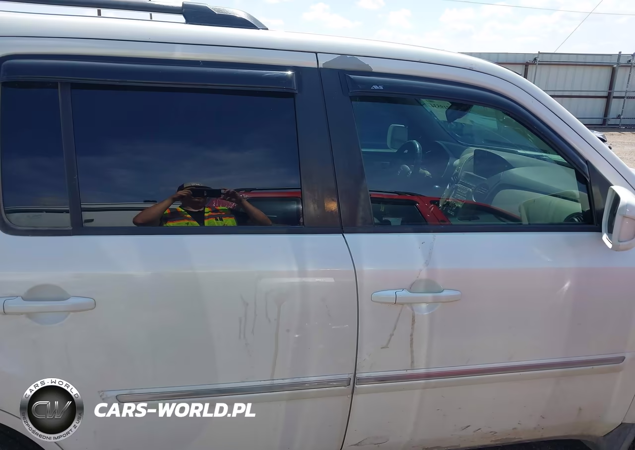2013 Honda Pilot Touring VIN:5FNYF4H96DB040277 - 13