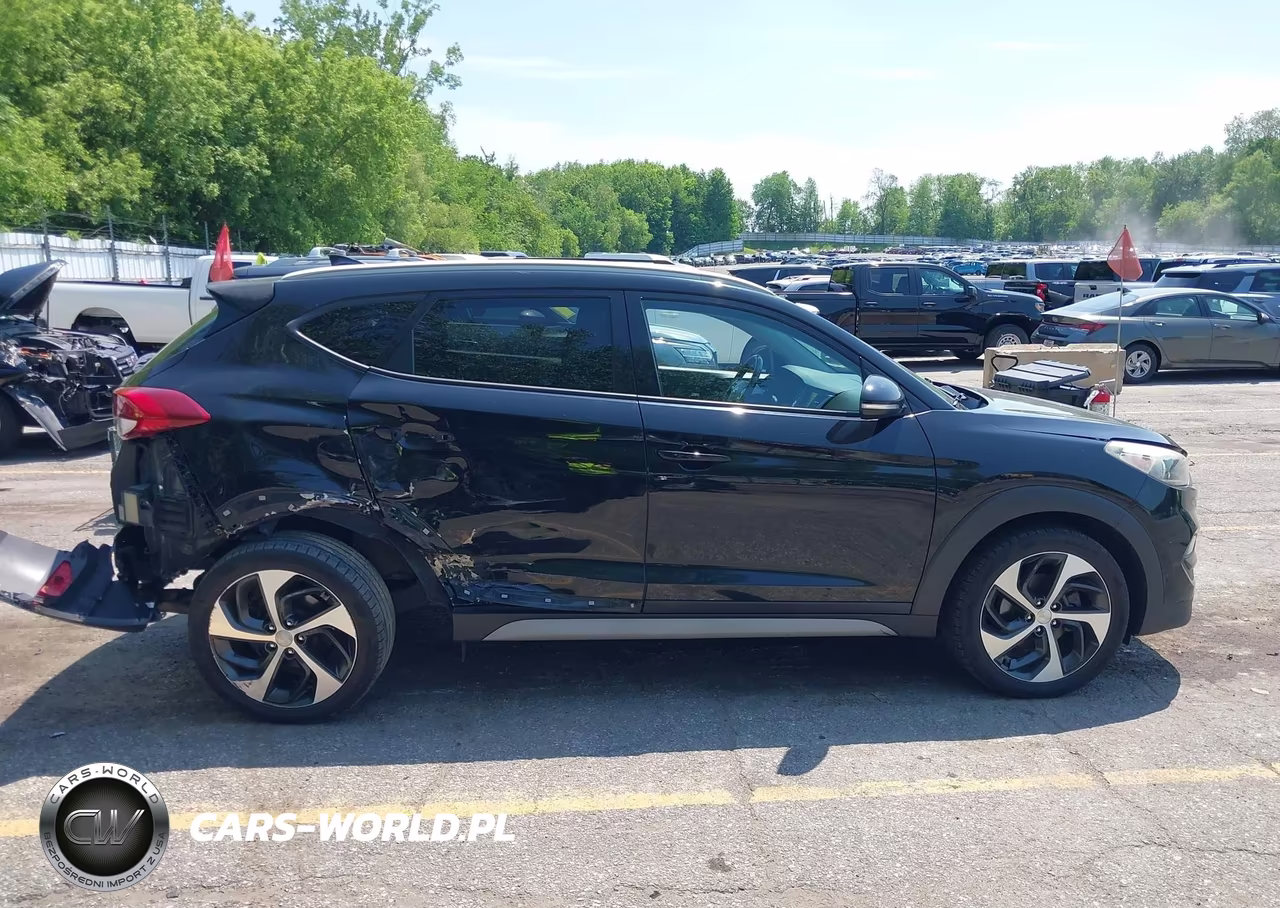 2018 Hyundai Tucson Sport VIN:KM8J3CAL7JU756615 - 13