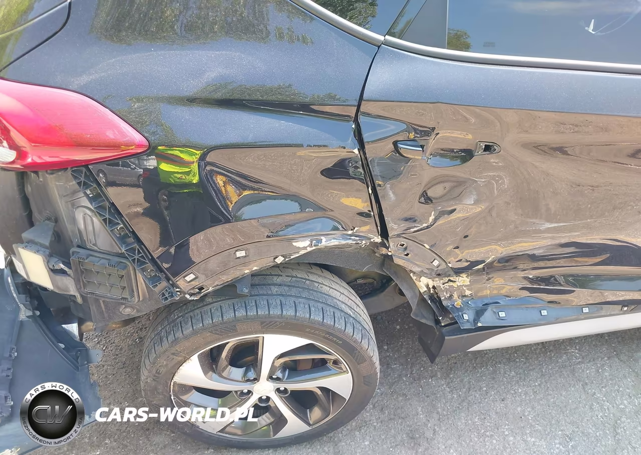 2018 Hyundai Tucson Sport VIN:KM8J3CAL7JU756615 - 19