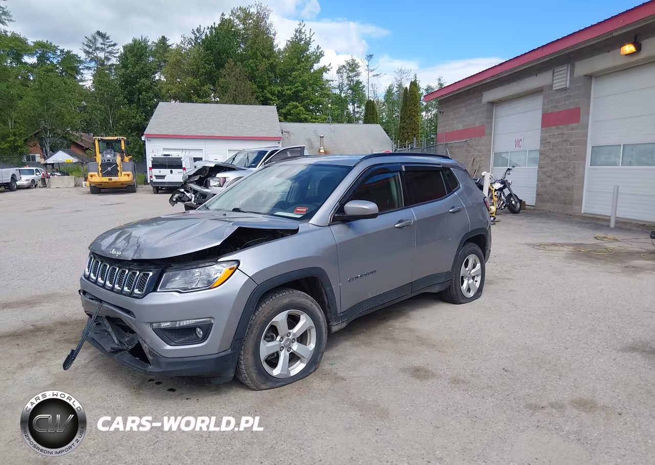 2017 Jeep New Compass Latitude 4X4 VIN:3C4NJDBB6HT665072 - 2