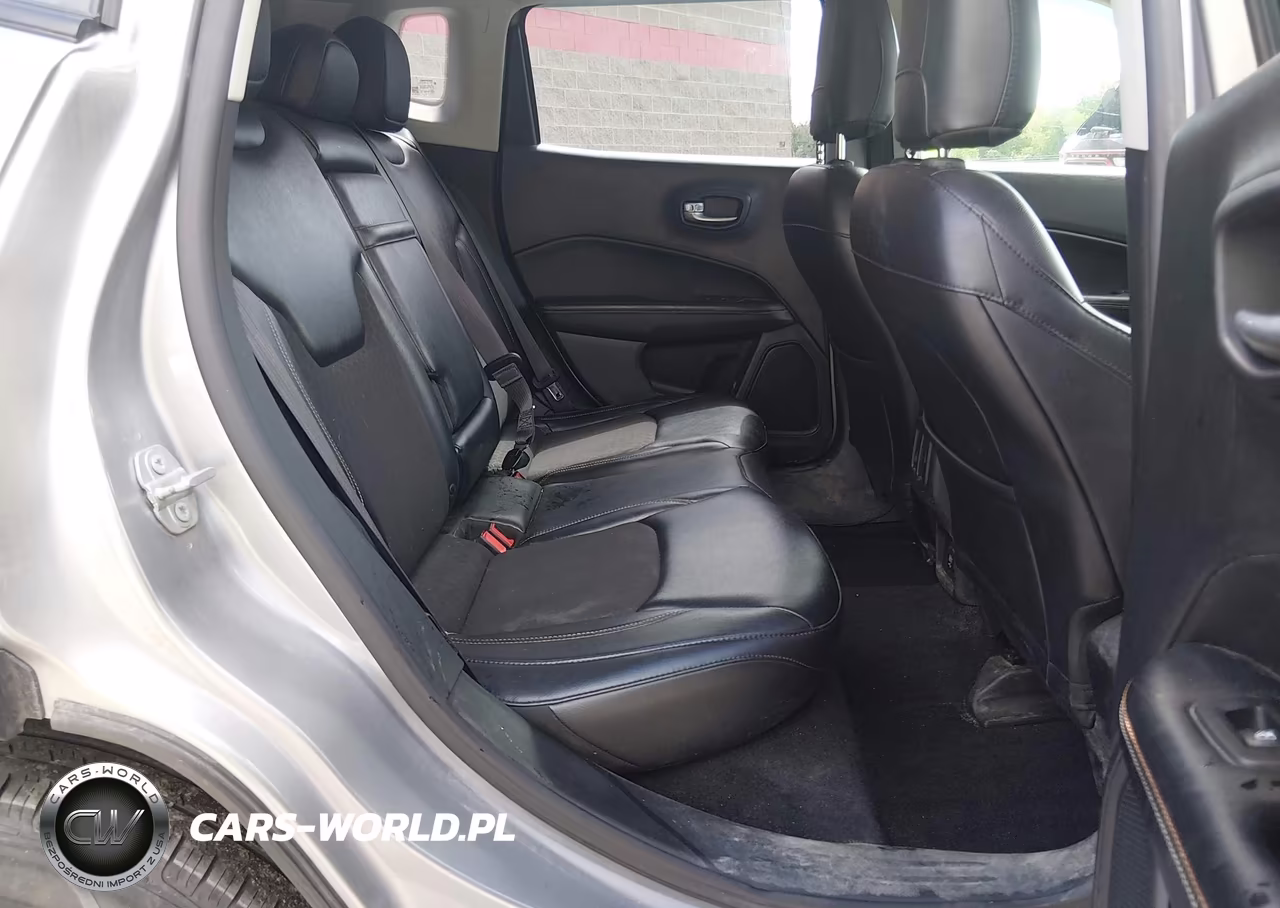 2017 Jeep New Compass Latitude 4X4 VIN:3C4NJDBB6HT665072 - 8