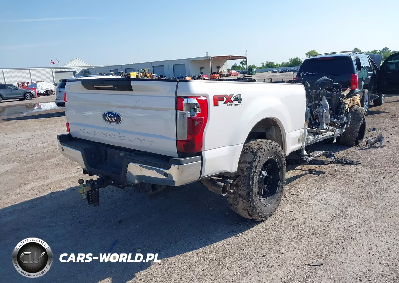 2017 Ford F-250 Lariat VIN:1FT7W2BT5HEC42586 - 4