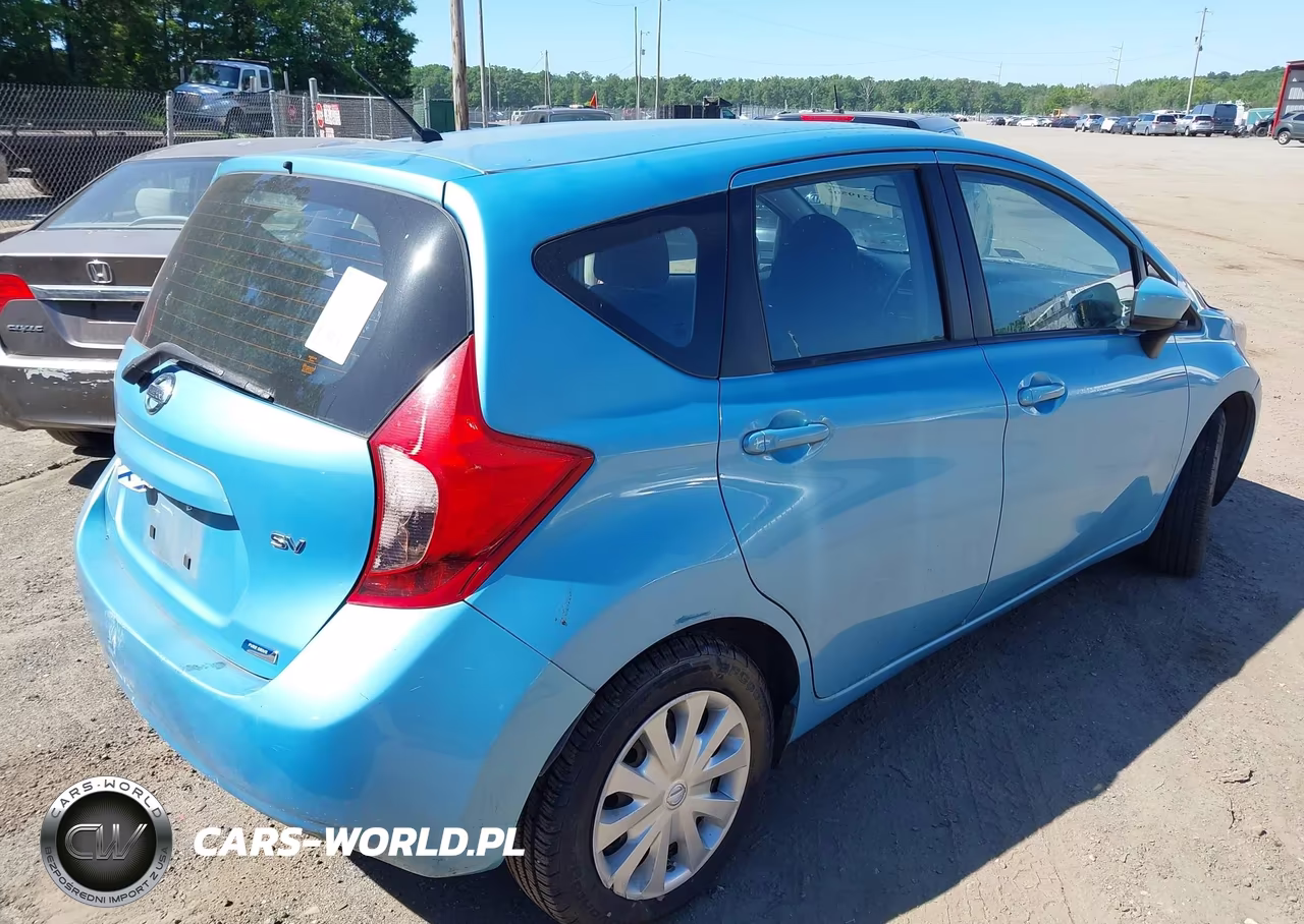 2015 Nissan Versa Note S (Sr)-S Plus-Sl-Sr-Sv VIN:3N1CE2CP5FL426333 - 4