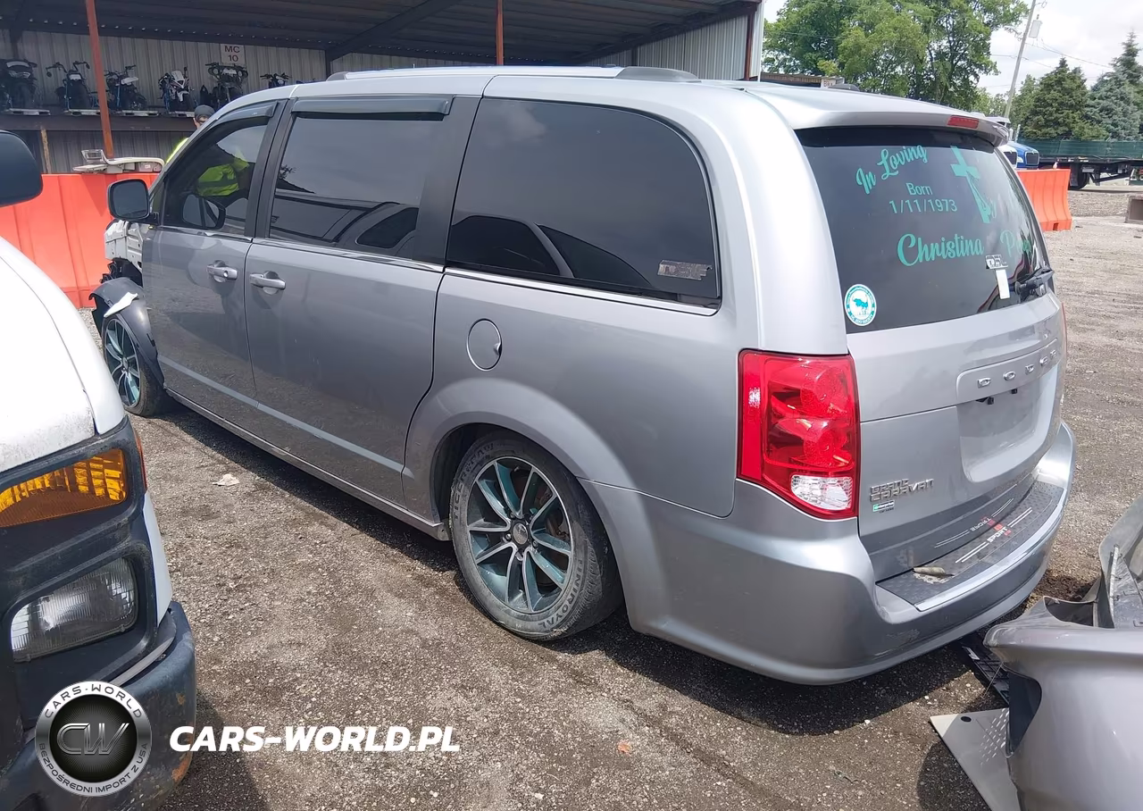 2020 Dodge Grand Caravan Sxt VIN:2C4RDGCG1LR153302 - 3