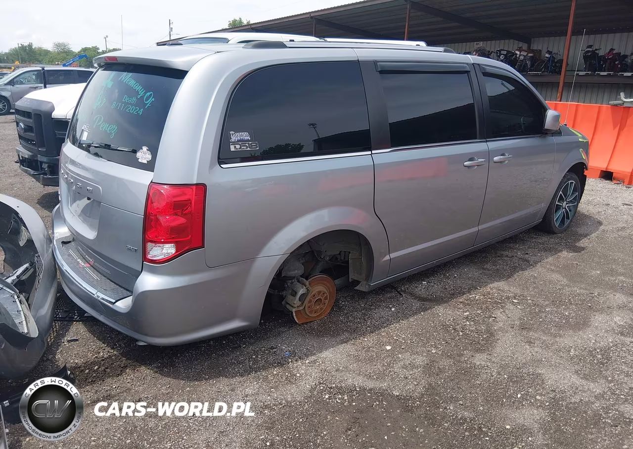 2020 Dodge Grand Caravan Sxt VIN:2C4RDGCG1LR153302 - 4
