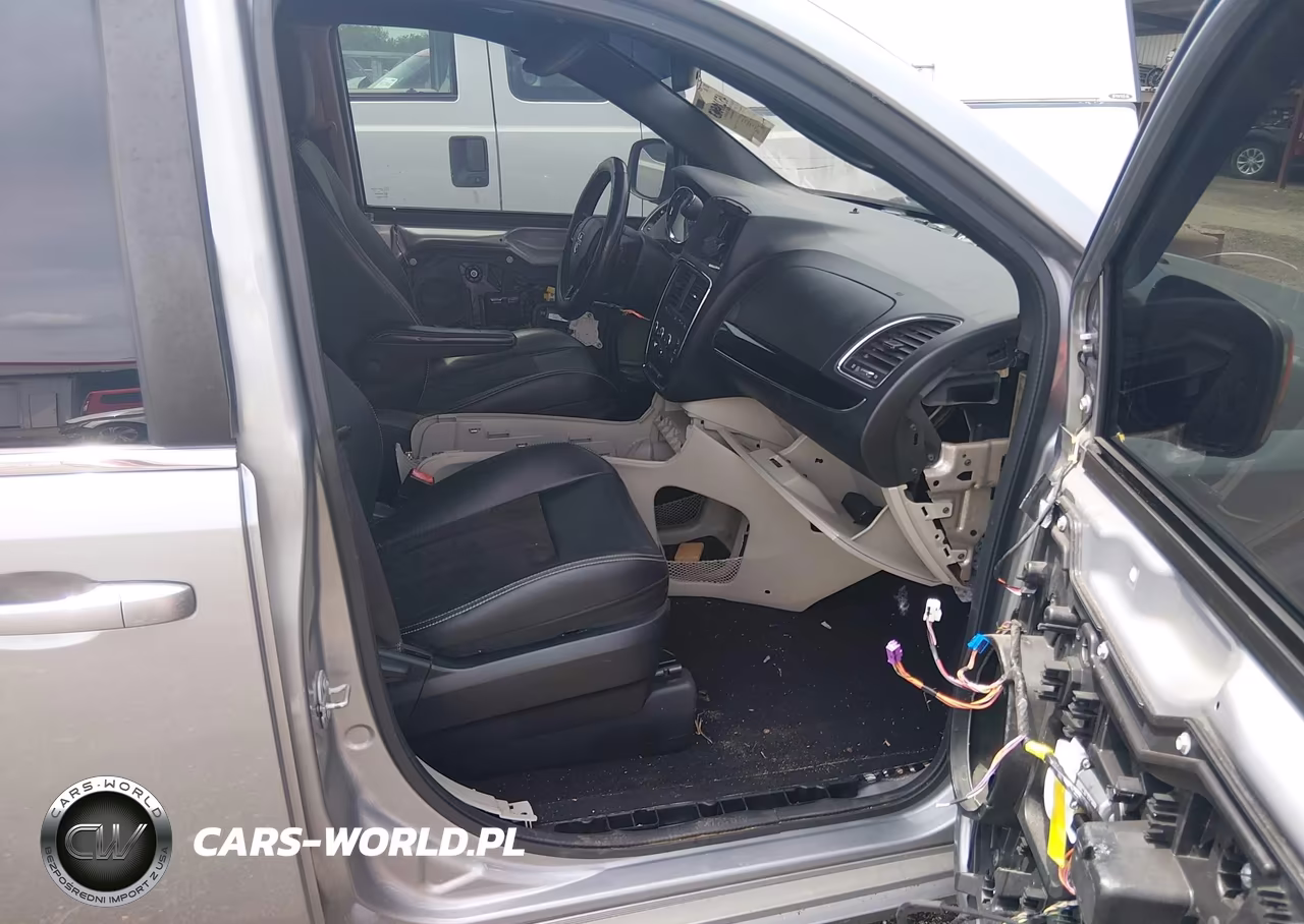 2020 Dodge Grand Caravan Sxt VIN:2C4RDGCG1LR153302 - 5