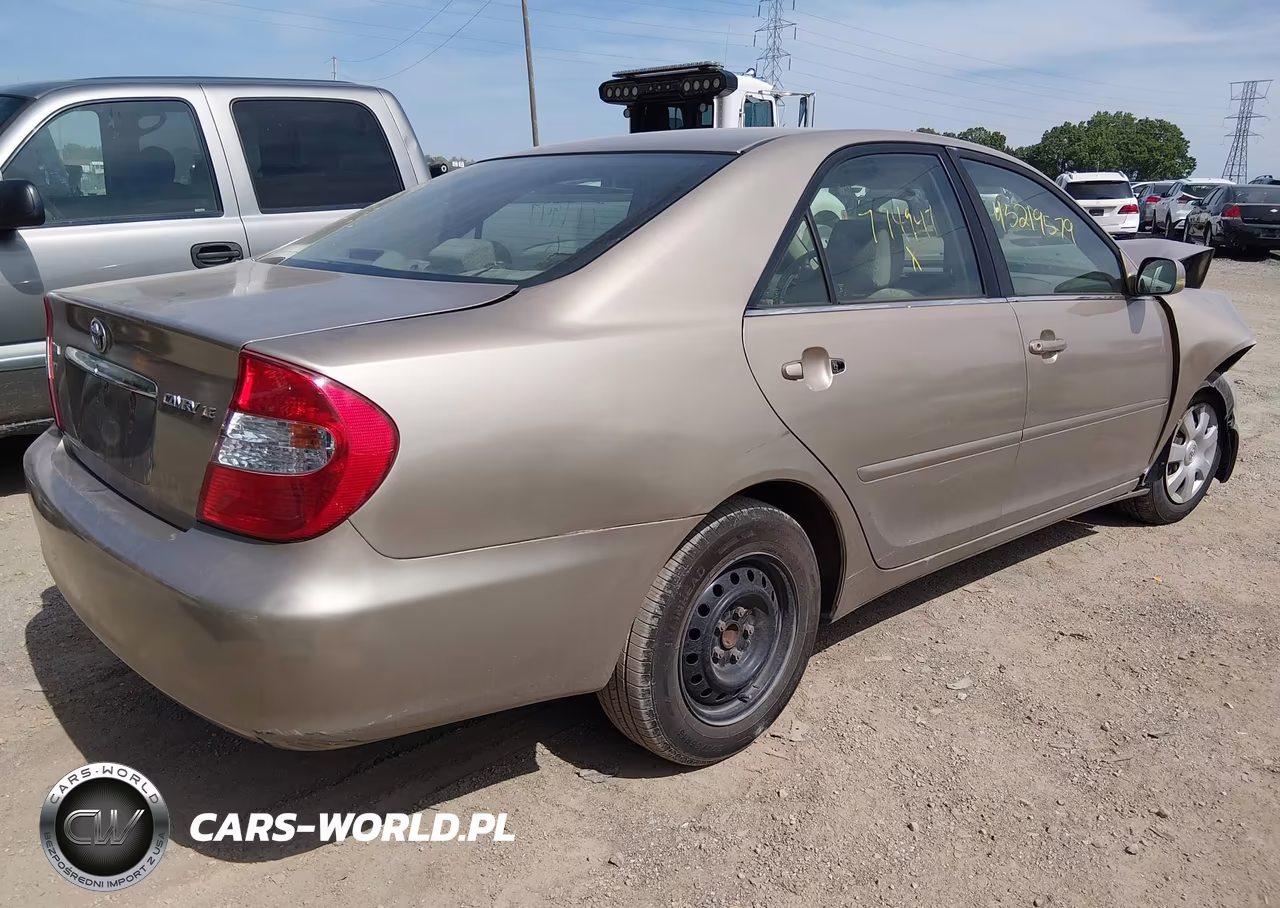 2003 Toyota Camry Le VIN:4T1BE32K23U774947 - 4
