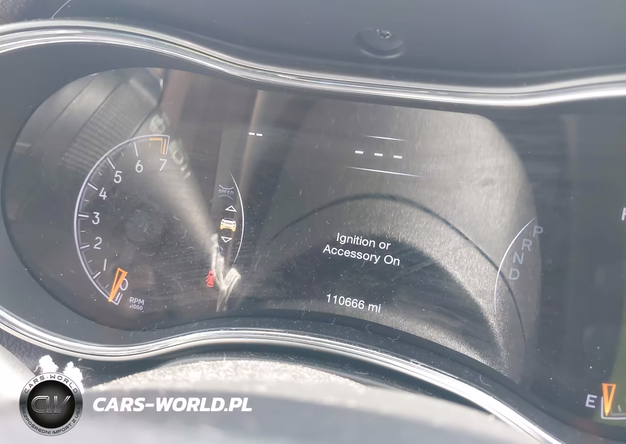 2018 Jeep Grand Cherokee Altitude 4X4 VIN:1C4RJFAG9JC217680 - 15
