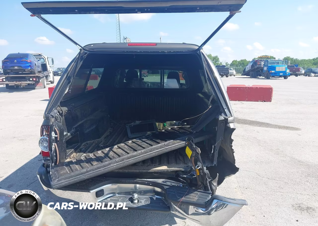 2013 Toyota Tacoma VIN:5TFTX4CN6DX032178 - 17