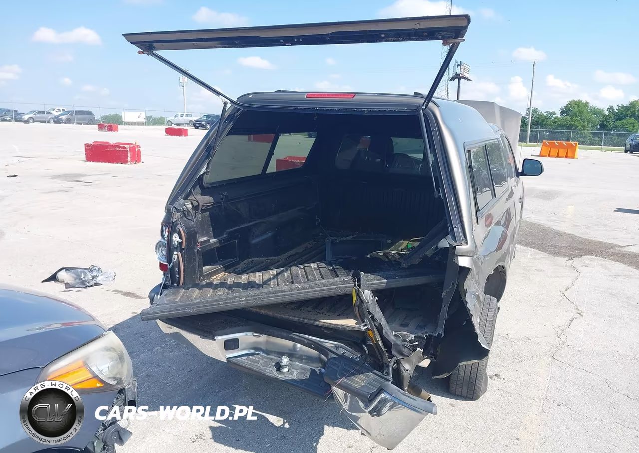 2013 Toyota Tacoma VIN:5TFTX4CN6DX032178 - 6