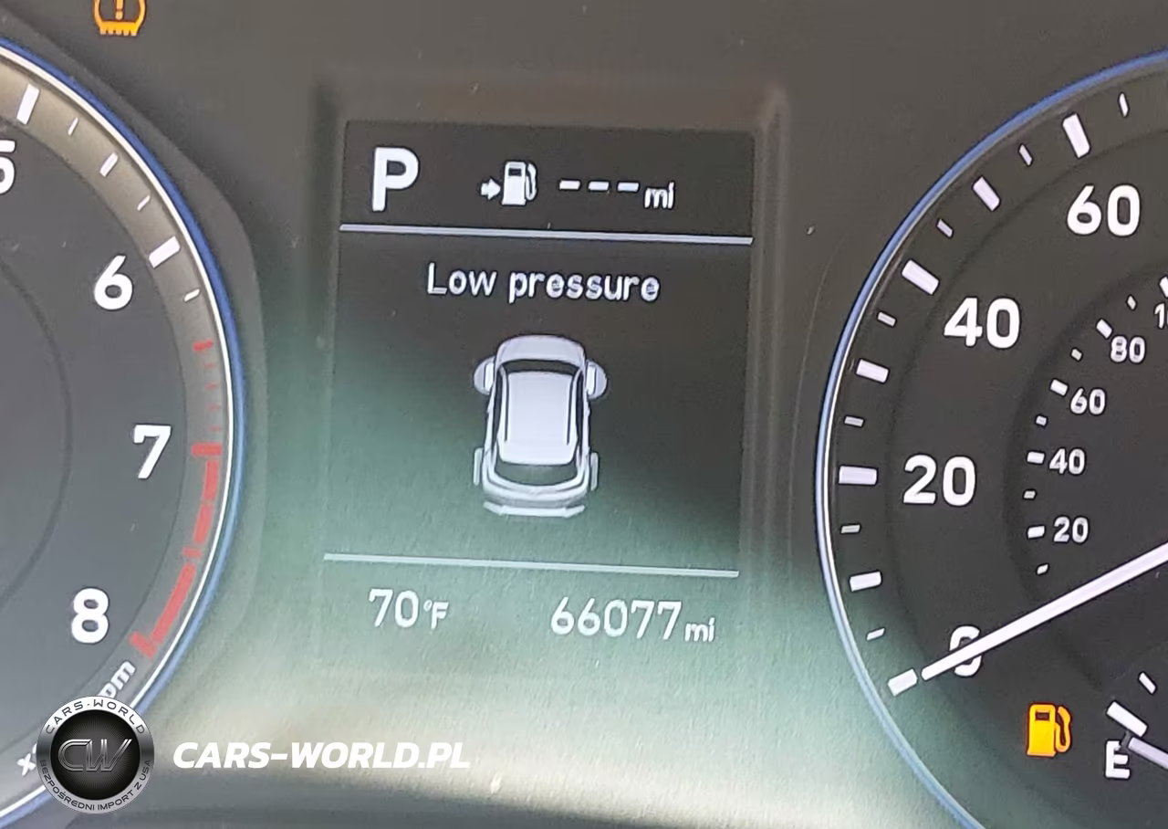2018 Hyundai Kona Limited VIN:KM8K33A55JU098881 - 16