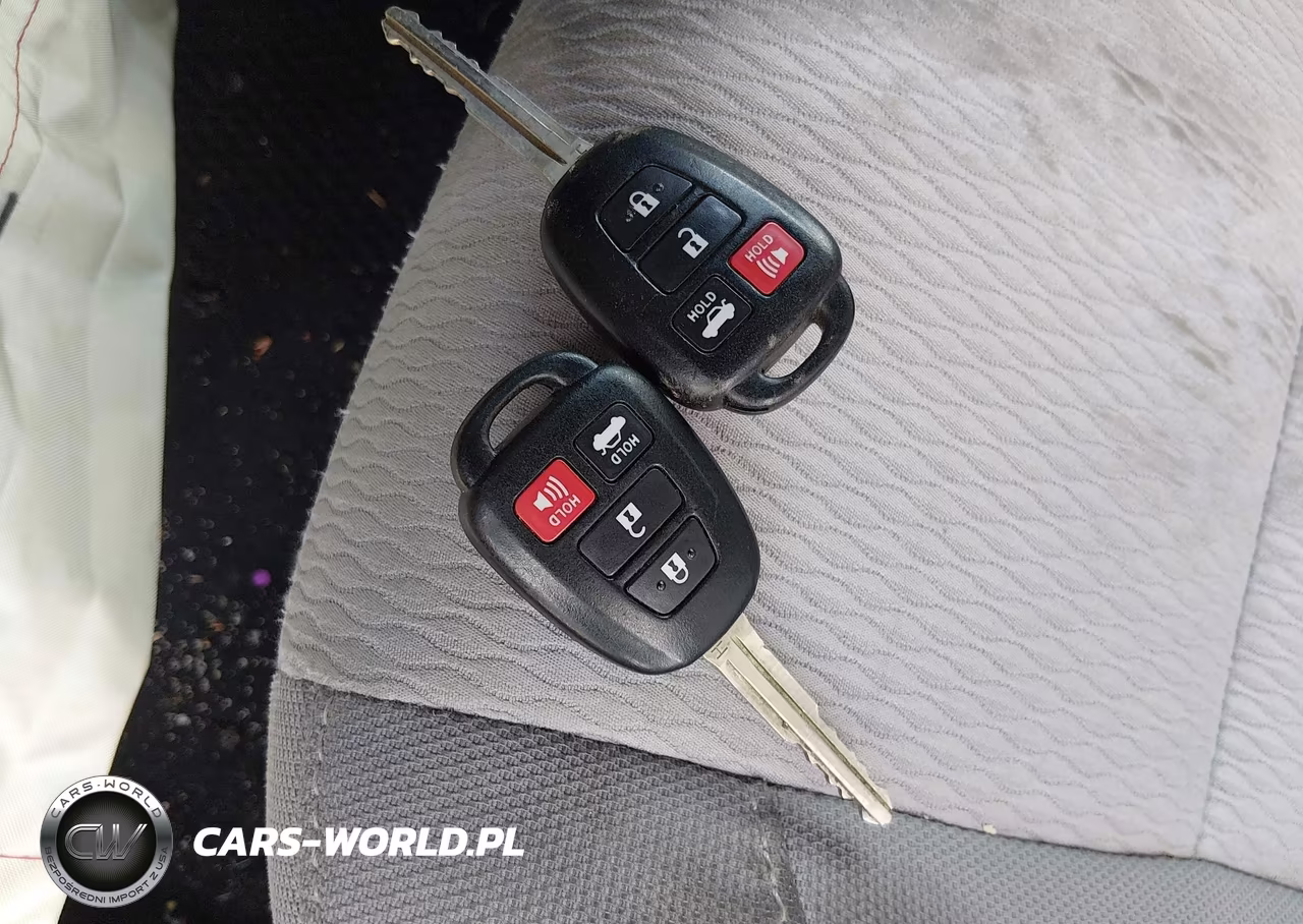 2014 Toyota Corolla Le VIN:2T1BURHE7EC003119 - 11