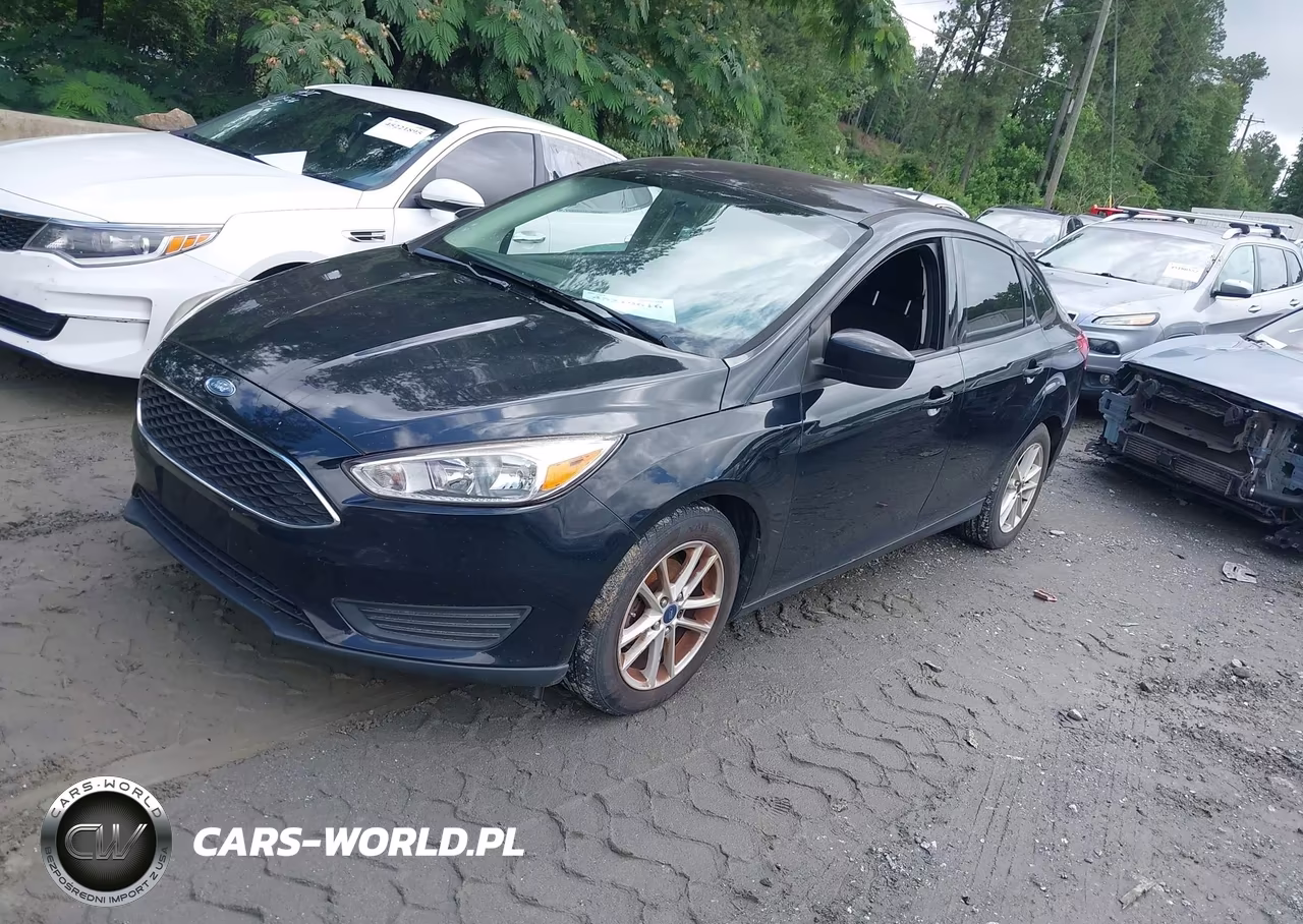 2018 Ford Focus Se VIN:1FADP3FE6JL255162 - 2
