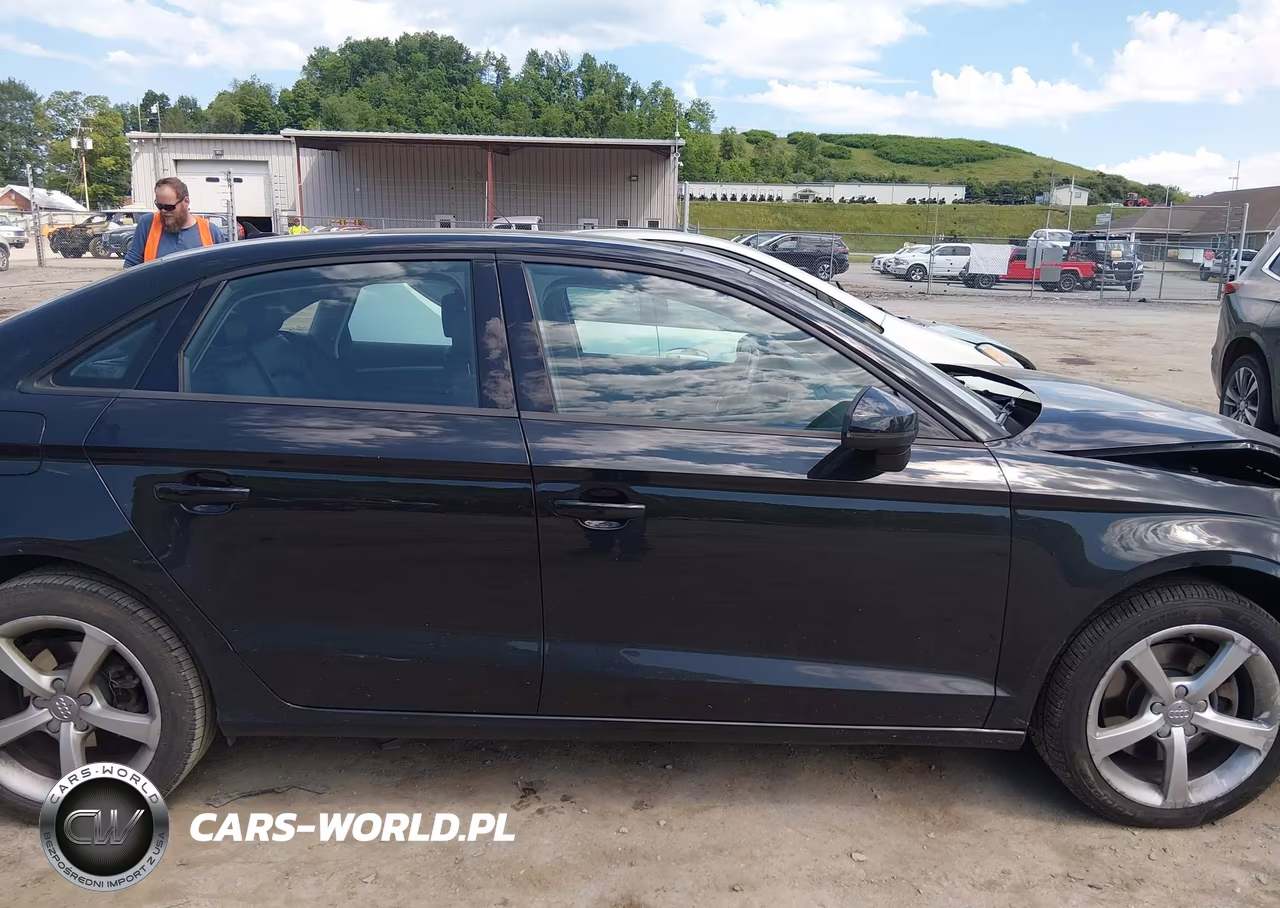 2015 Audi A3 2.0T Premium VIN:WAUBFGFF0F1069444 - 13