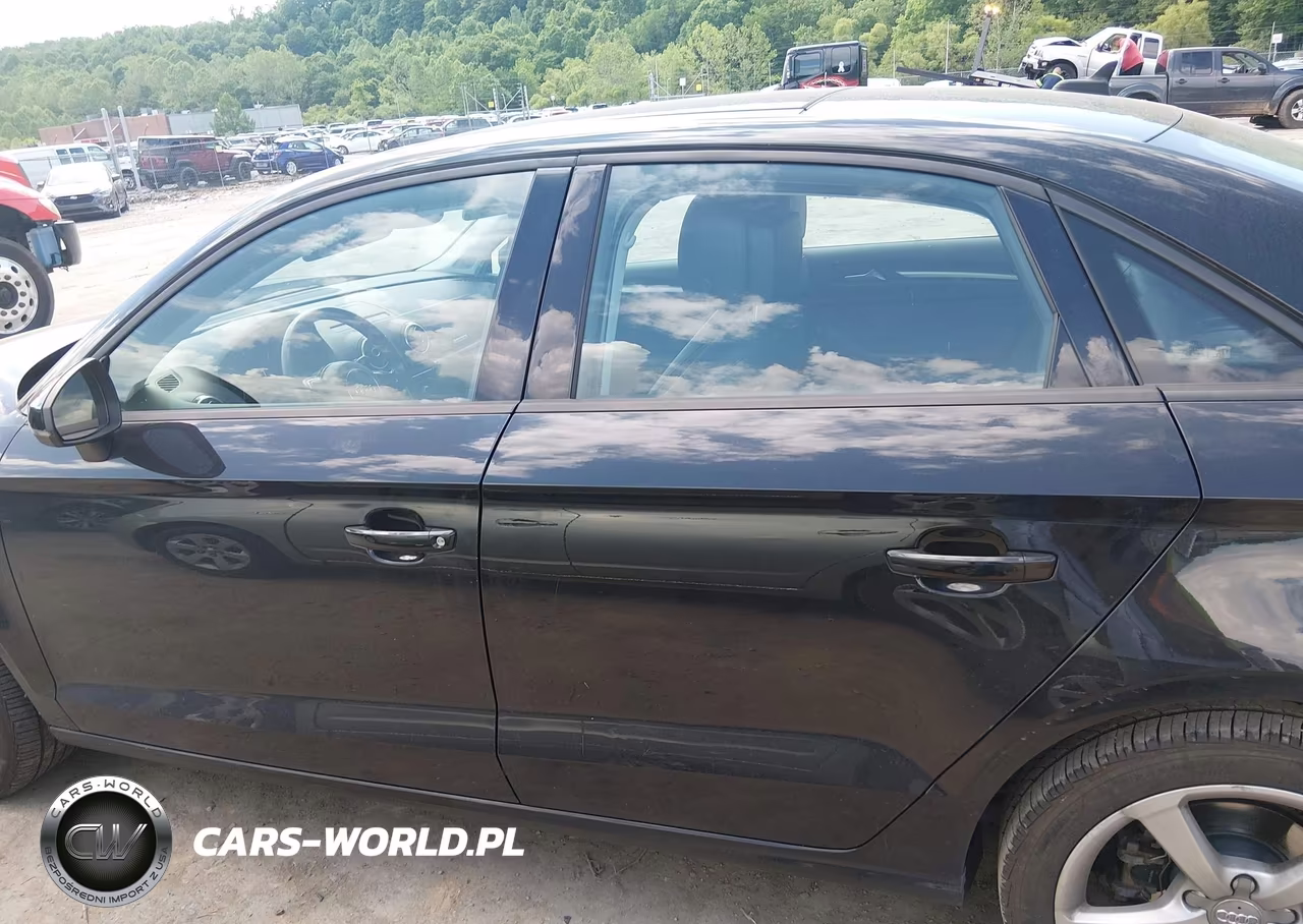 2015 Audi A3 2.0T Premium VIN:WAUBFGFF0F1069444 - 14