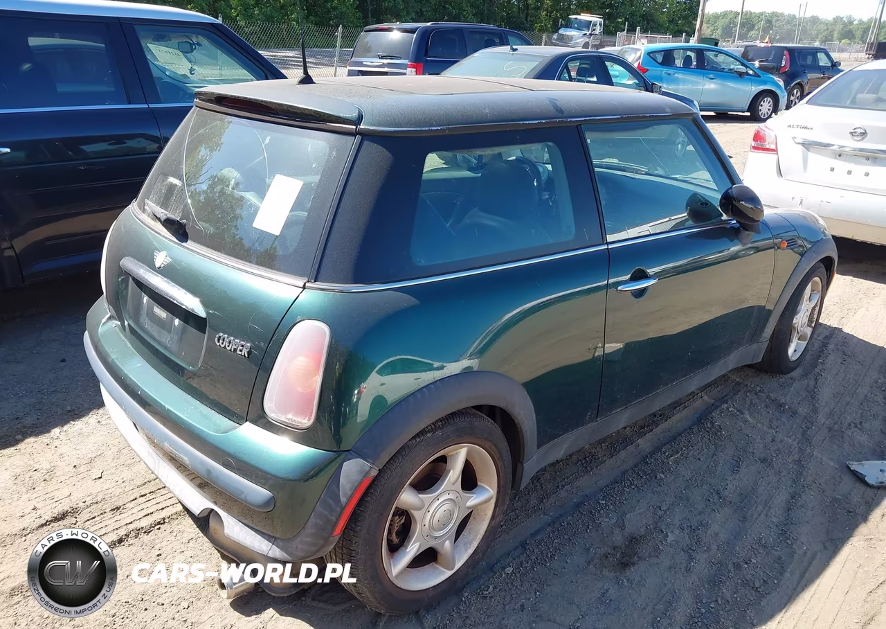 2004 Mini Cooper VIN:WMWRC334X4TJ58698 - 4