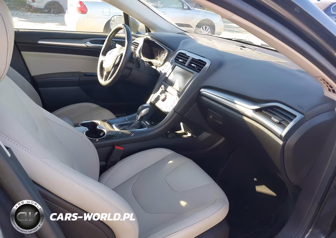 2016 Ford Fusion Titanium VIN:3FA6P0D96GR154596 - 5