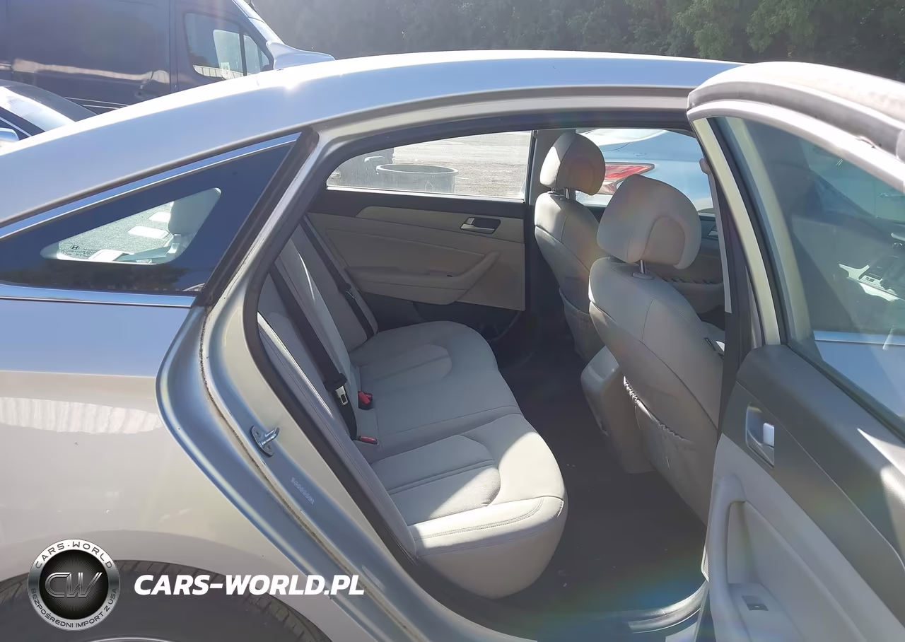 2016 Hyundai Sonata Hybrid Se VIN:KMHE24L12GA025882 - 8