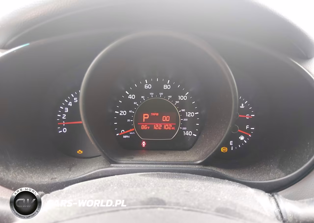 2018 Kia Soul VIN:KNDJN2A20J7566881 - 7