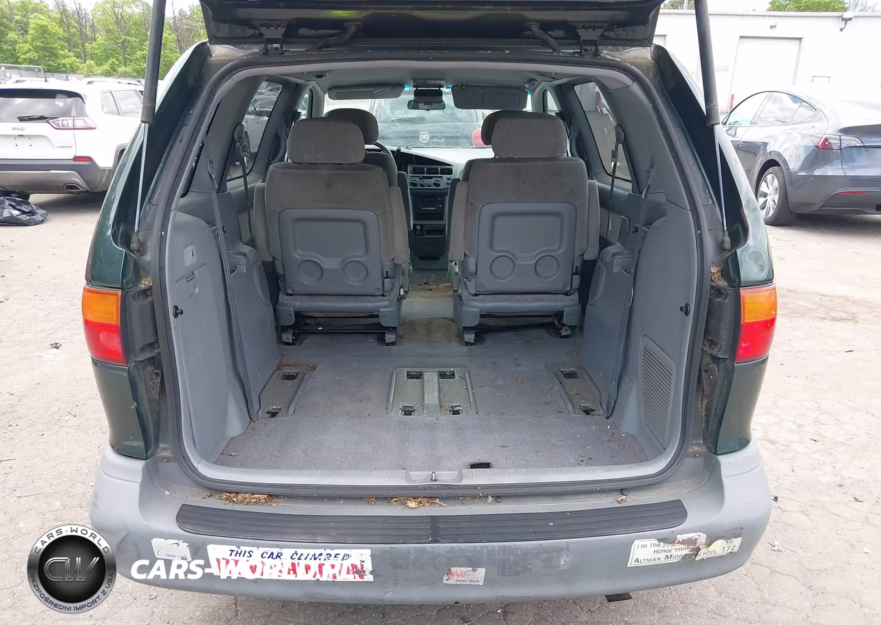 1999 Toyota Sienna Le VIN:4T3ZF13CXXU131542 - 13