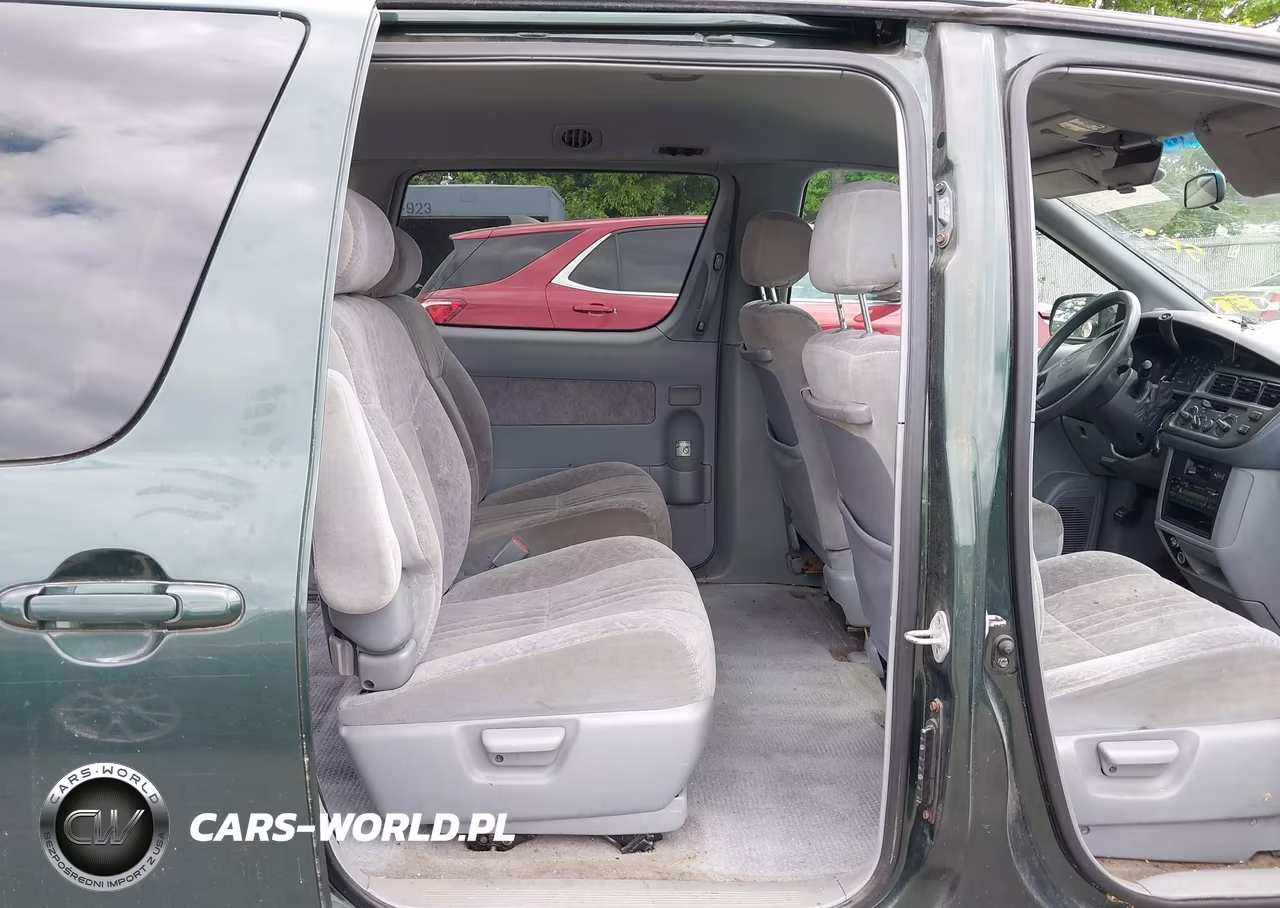 1999 Toyota Sienna Le VIN:4T3ZF13CXXU131542 - 8