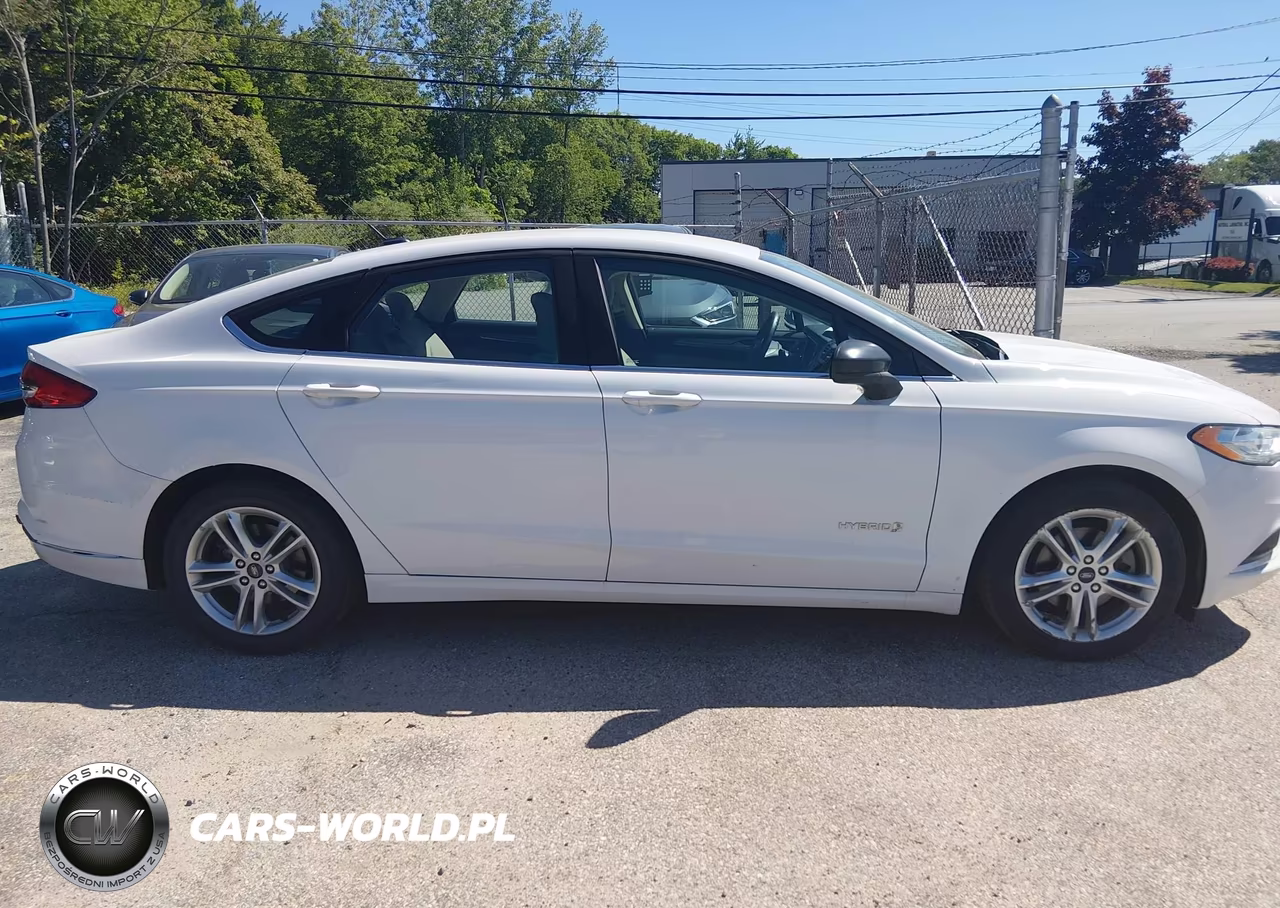 2018 Ford Fusion Hybrid S VIN:3FA6P0UU1JR281980 - 13