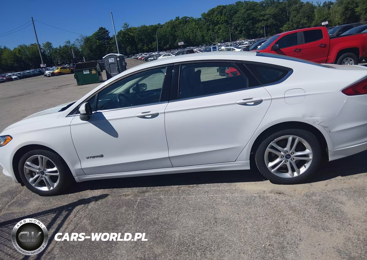2018 Ford Fusion Hybrid S VIN:3FA6P0UU1JR281980 - 14