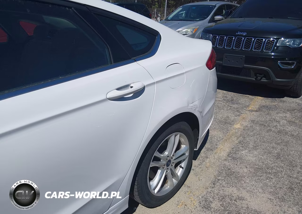 2018 Ford Fusion Hybrid S VIN:3FA6P0UU1JR281980 - 6