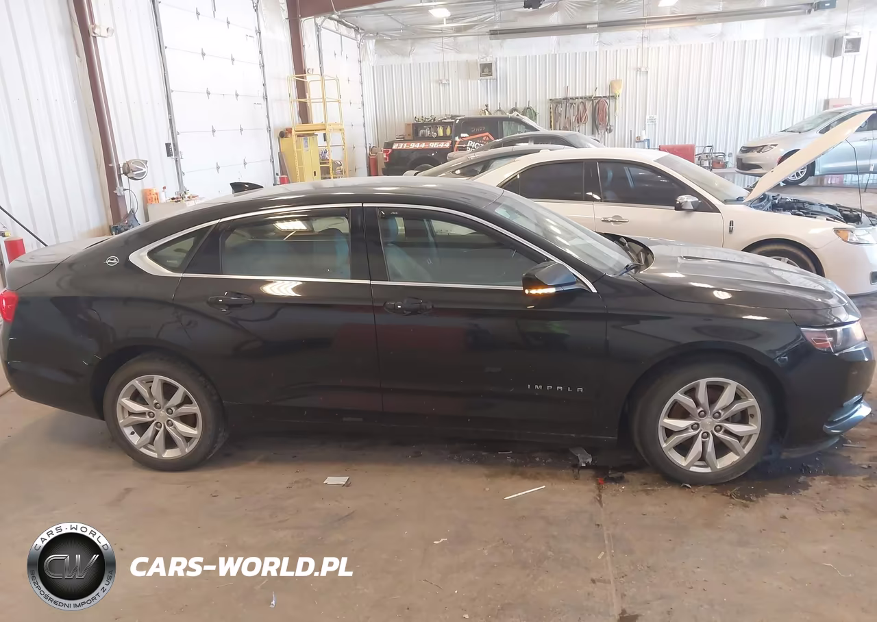 2018 Chevrolet Impala 1Lt VIN:2G1105S31J9170022 - 12