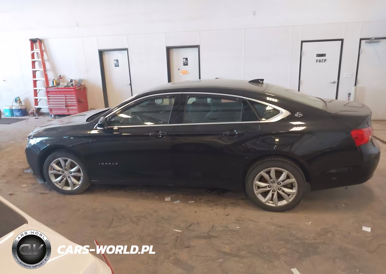 2018 Chevrolet Impala 1Lt VIN:2G1105S31J9170022 - 13