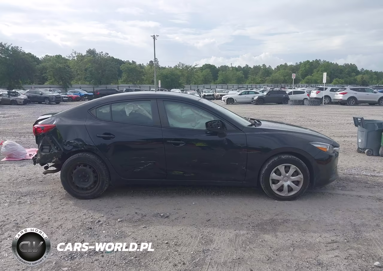2018 Mazda Mazda3 Sport VIN:3MZBN1U73JM229193 - 13