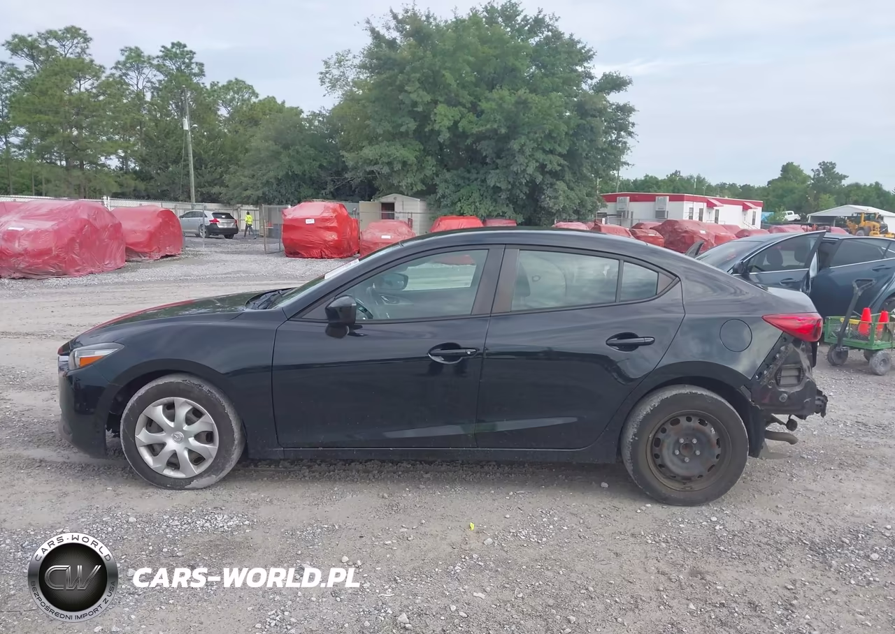 2018 Mazda Mazda3 Sport VIN:3MZBN1U73JM229193 - 14