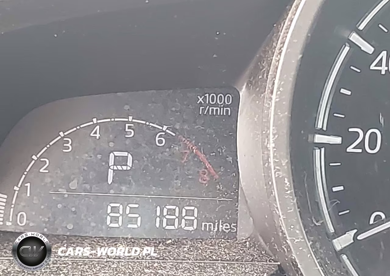 2018 Mazda Mazda3 Sport VIN:3MZBN1U73JM229193 - 15
