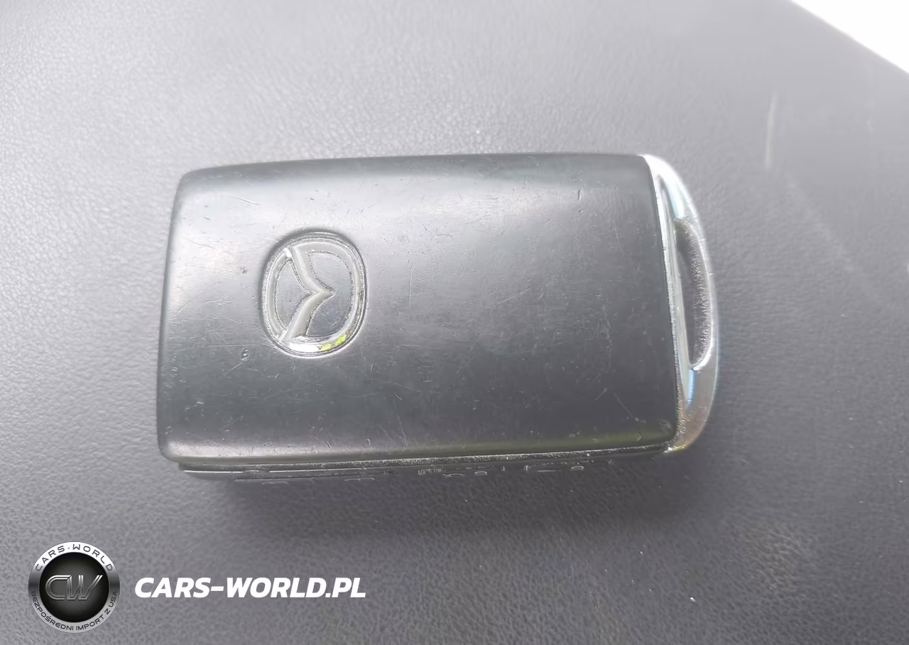2020 Mazda Mazda3 Premium Package VIN:3MZBPAEM6LM116386 - 11