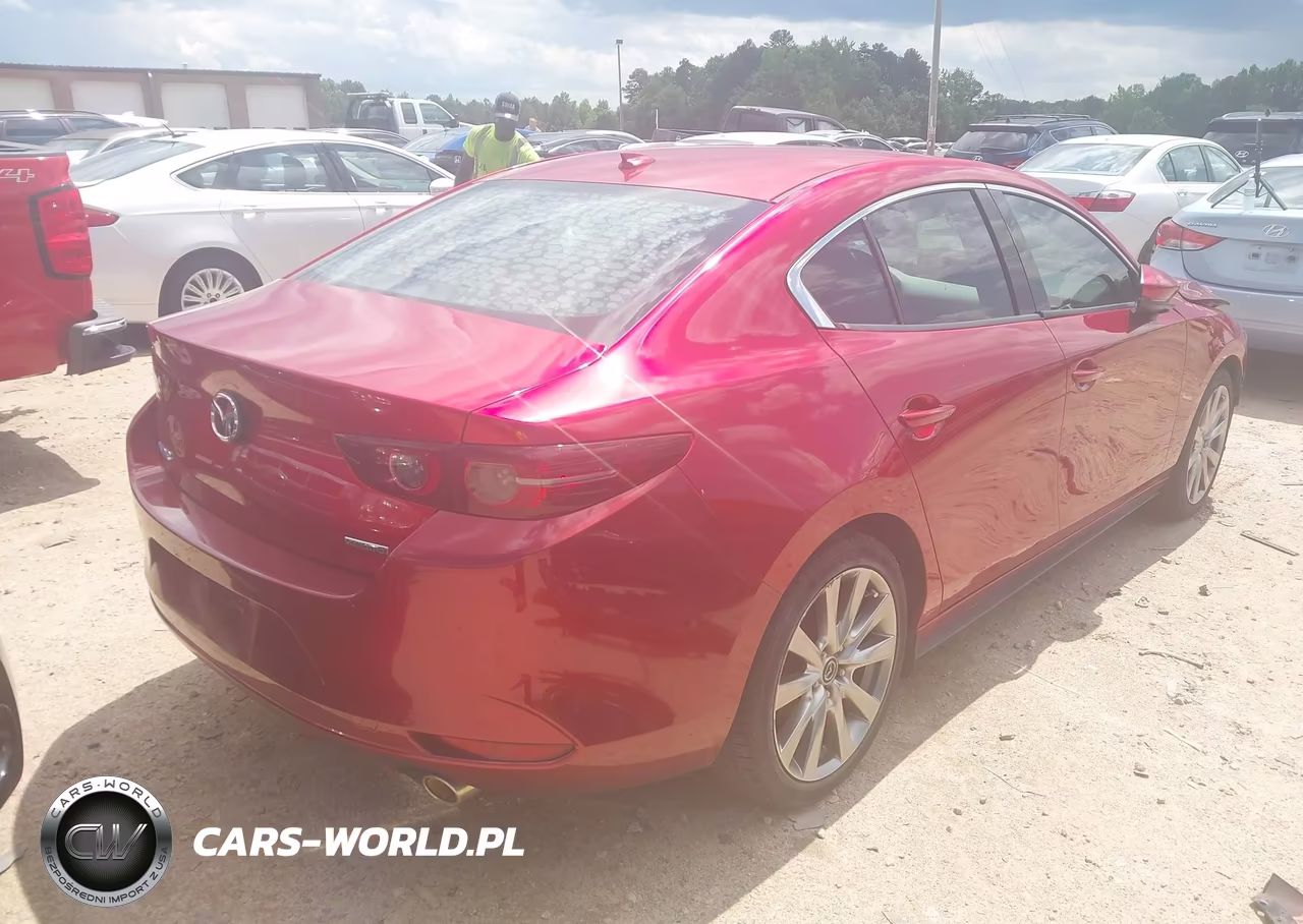 2020 Mazda Mazda3 Premium Package VIN:3MZBPAEM6LM116386 - 4