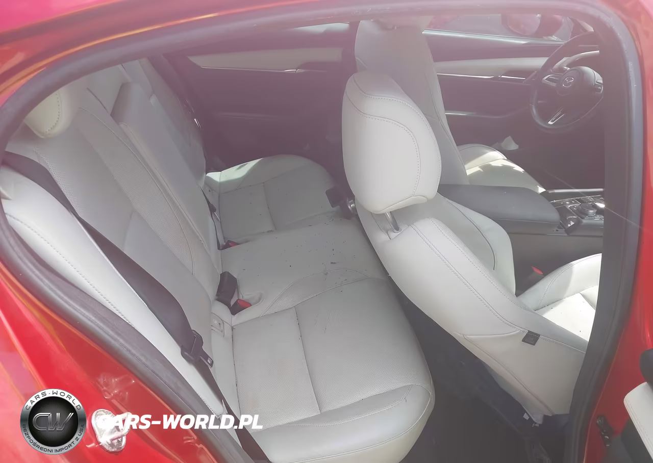2020 Mazda Mazda3 Premium Package VIN:3MZBPAEM6LM116386 - 8