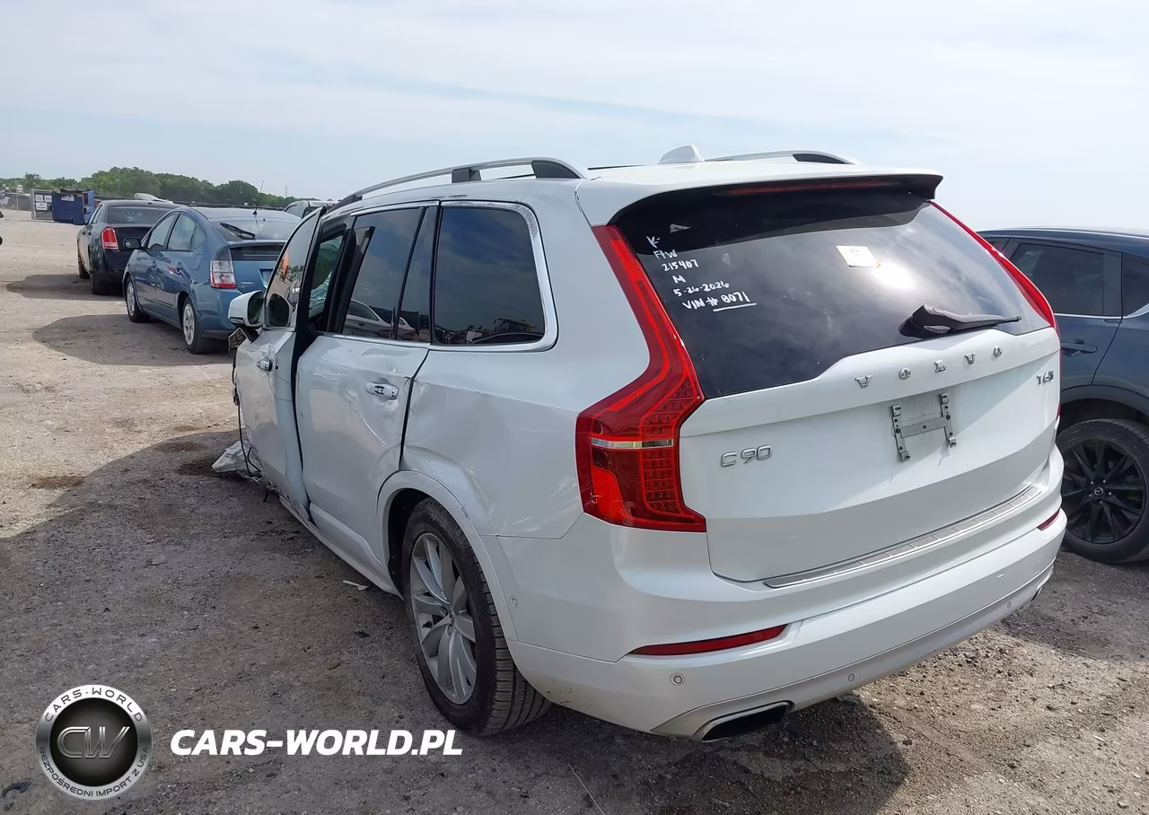 2017 Volvo Xc90 T6 Momentum VIN:YV4A22PK7H1108071 - 3