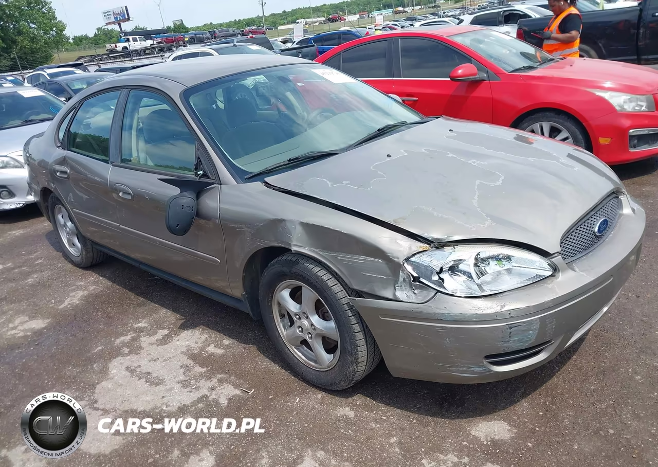 2004 Ford Taurus Se