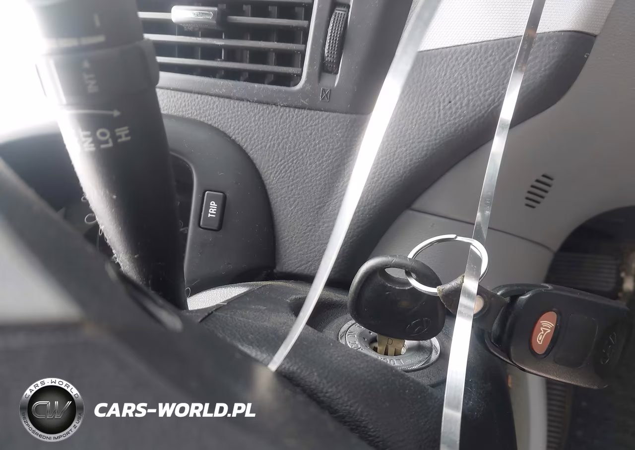 2008 Hyundai Elantra Gls-Se VIN:KMHDU46D38U514397 - 11