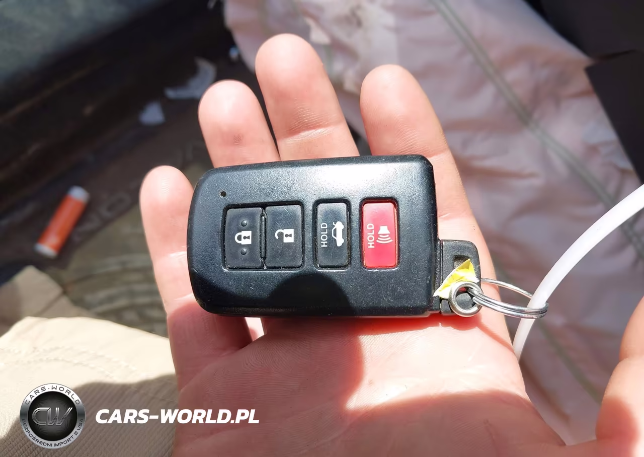 2014 Toyota Avalon Hybrid Xle Touring VIN:4T1BD1EB3EU026732 - 11