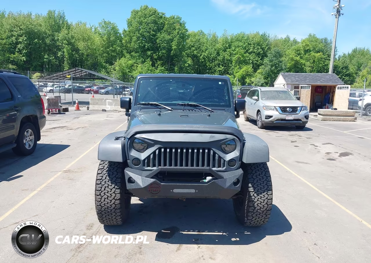 2017 Jeep Wrangler Unlimited Sport 4X4 VIN:1C4BJWDG8HL578177 - 12