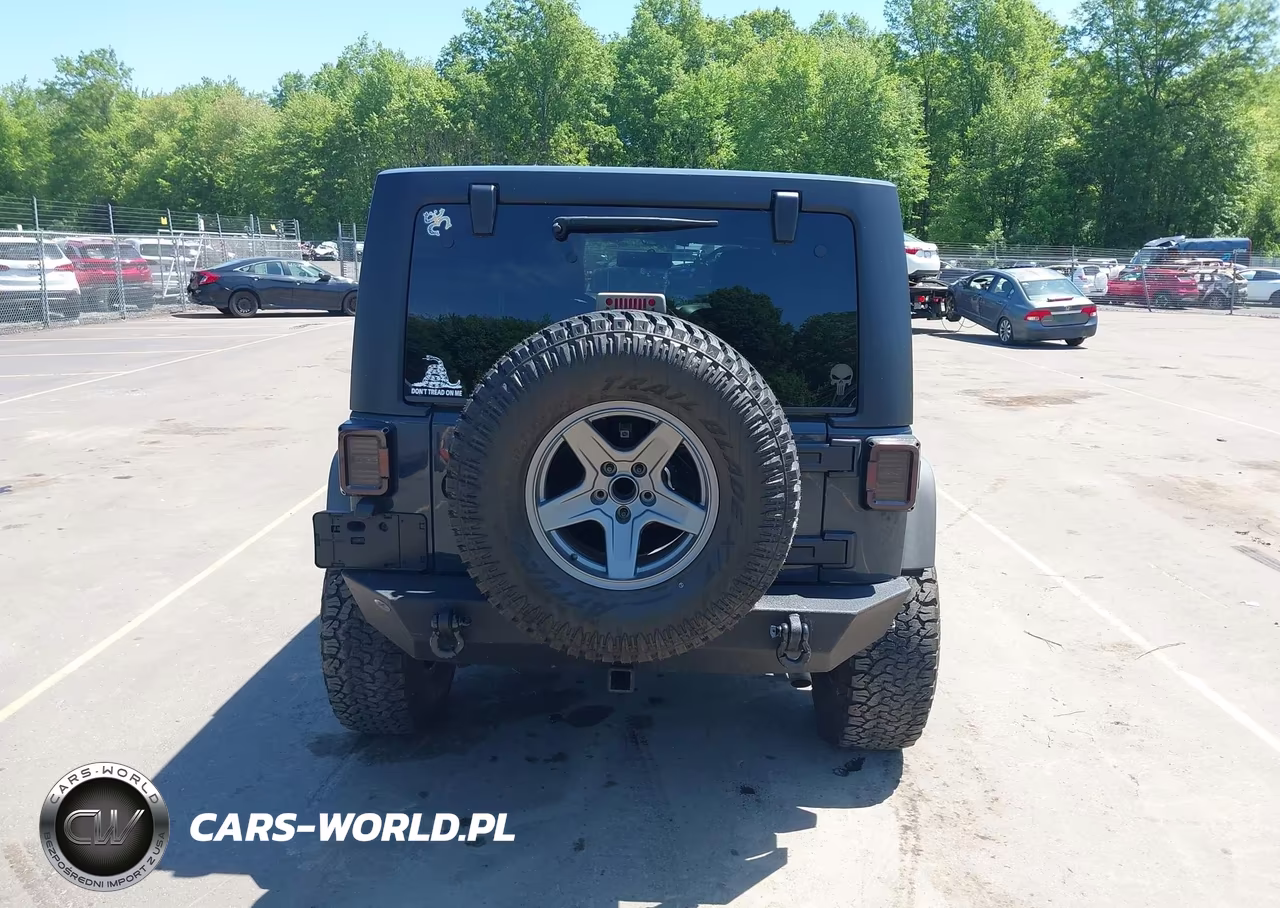 2017 Jeep Wrangler Unlimited Sport 4X4 VIN:1C4BJWDG8HL578177 - 16
