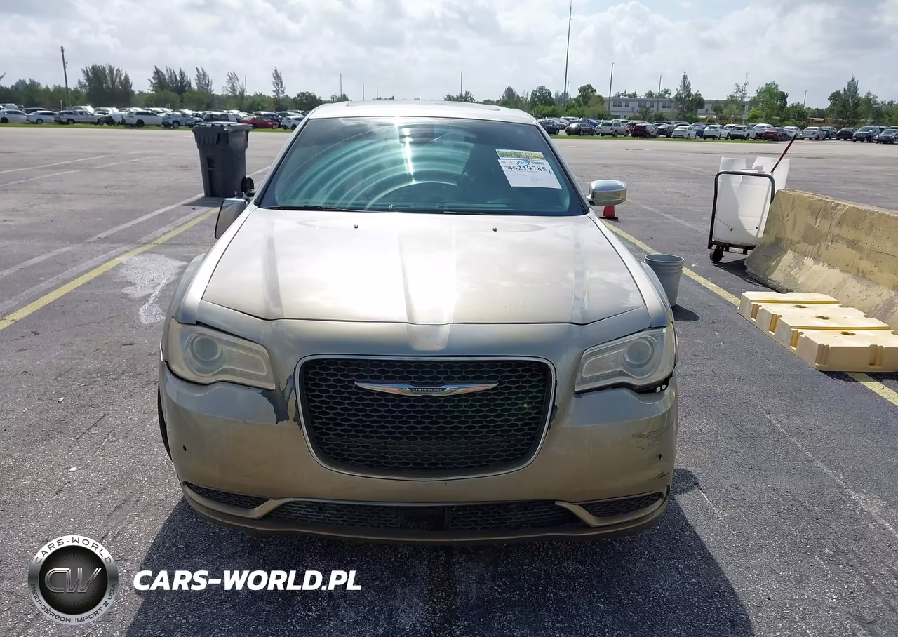2017 Chrysler 300C VIN:2C3CCAEG6HH590863 - 12