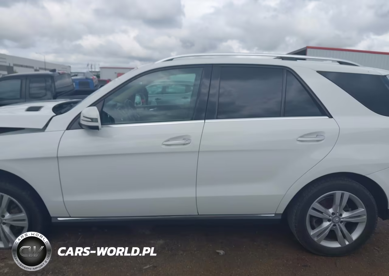 2015 Mercedes-Benz Ml 350 VIN:4JGDA5JB9FA583467 - 14