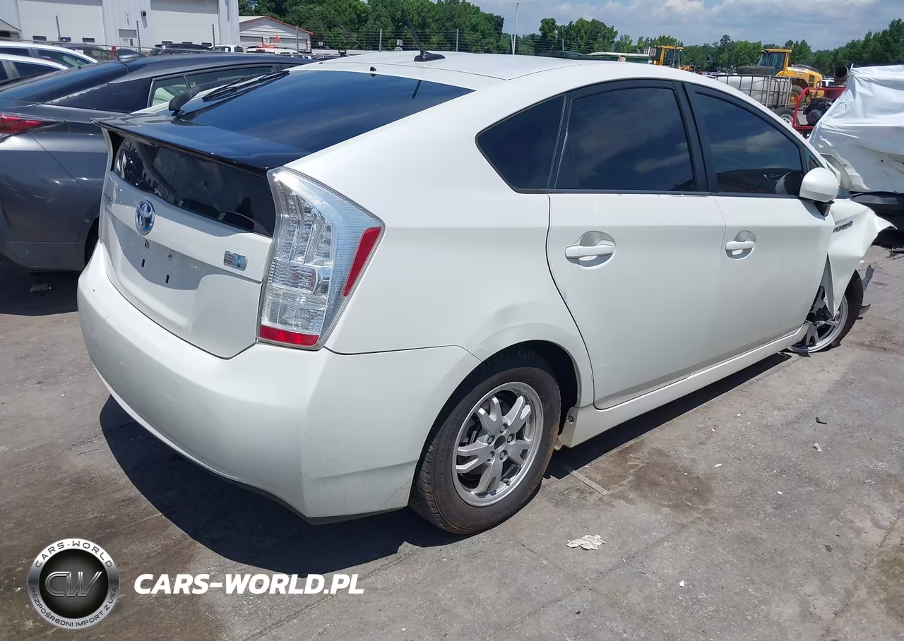 2010 Toyota Prius Ii VIN:JTDKN3DU1A1000089 - 4
