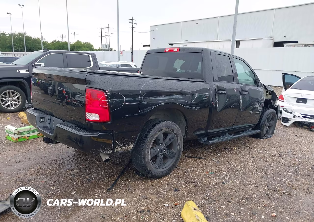 2017 Ram 1500 Express 4X4 6'4 Box VIN:1C6RR7FG3HS862372 - 4