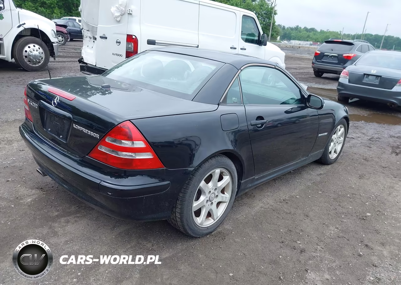 2004 Mercedes-Benz Slk 230 Kompressor VIN:WDBKK49F74F301836 - 4